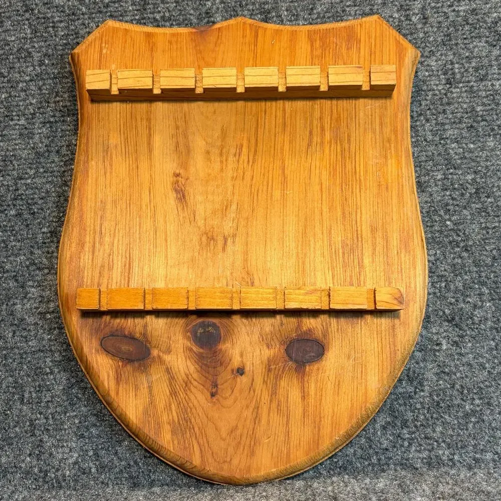 Vintage JR Pinery Knotty Pine Wood Shield 14 Slot Souvenir Spoon Display Rack